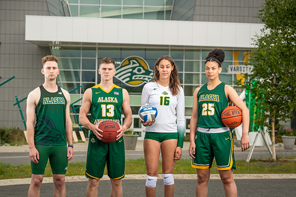 ɫƬ Alaska Airlines Scholar-Athletes Daryl Bushnell, from Seawolves Track and Field/Cross Country, Tobin Karlberg, from Seawolves Men's Basketball, Eve Stephens, from Seawolves Volleyball, and Tennae Voliva from Seawolves Women's Basketball, photographed at the Alaska Airlines Center.